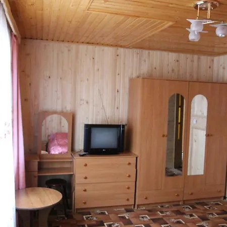 Gutsulochka Guest house *